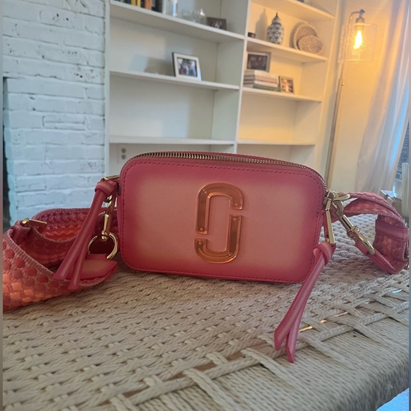 Marc Jacobs Bags Marc Jacobs Snapshot Ombr Bag Poshmark